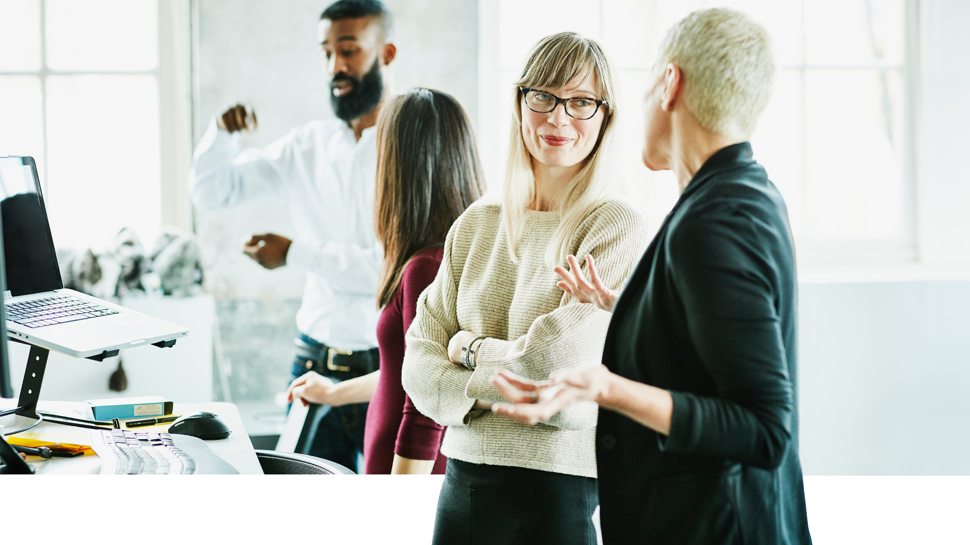 Stellenanzeige_Header_Corporate-Function_Professional_1920x1080.jpg