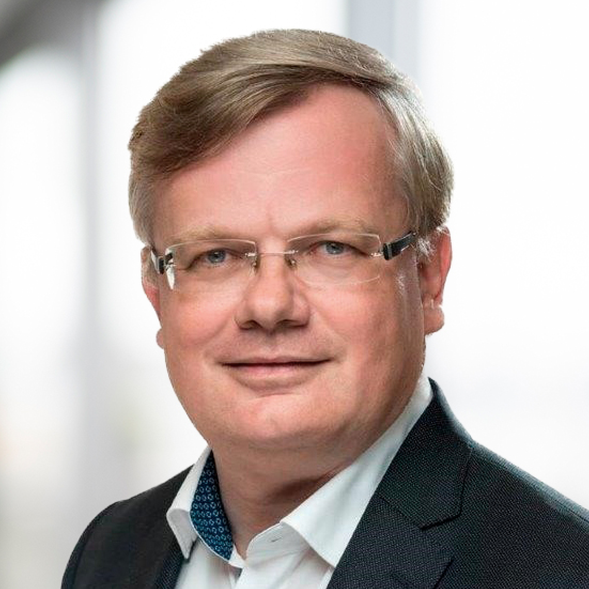 Firmenkundengeschäft-SK-LP-Profilbild-Klett-jb-e1.jpg Firmenkundengeschäft-SK-LP-Profilbild-Klett-jb-e1.jpg