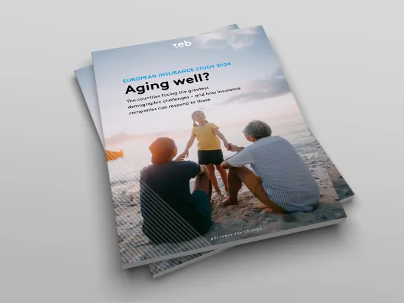 eine Zeitschrift mit einem Kind am Strand eine Zeitschrift mit einem Kind am Strand