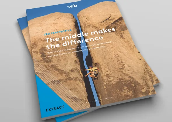 Ein Buch mit einer Person, die auf einen Felsen klettert