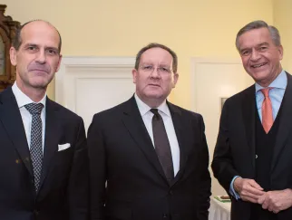 Round Table Hufeld