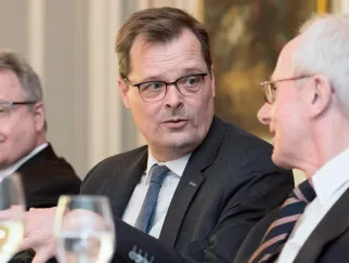 Round Table Wuermeling