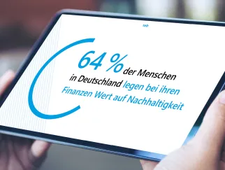 Interview_Nachhaltigkeit_Finanzen_1920x1080.jpg Eine Hand, die ein Tablet hält