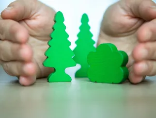 220330_Neu_Fotos_Versicherungen_Nachhaltigkeitsseite_1920x1080