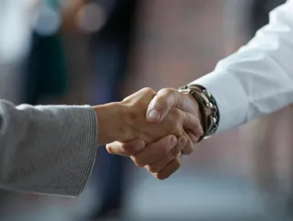 zeb kooperiert mit gfb