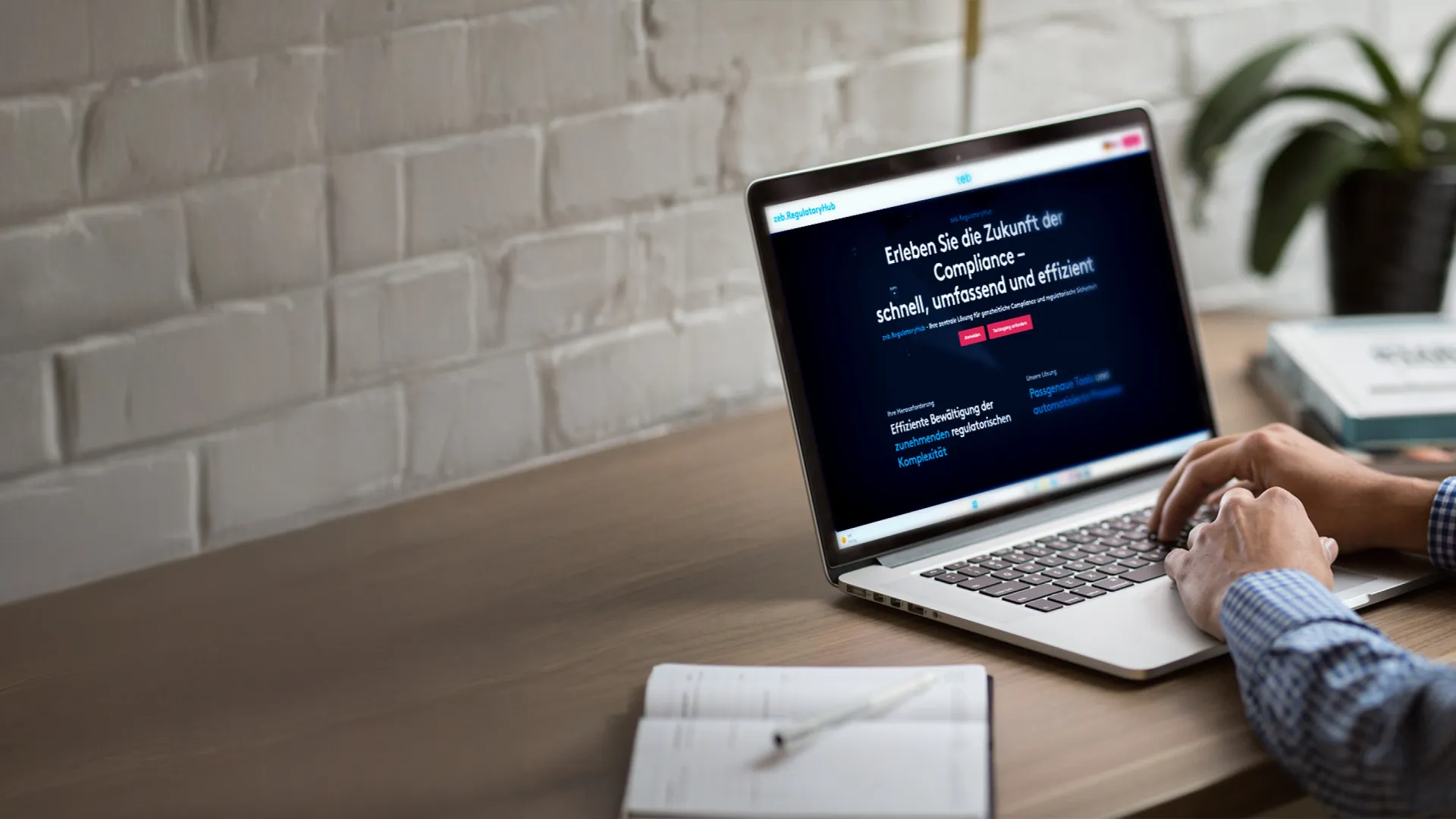 Laptop mit neuer Reghub-Website