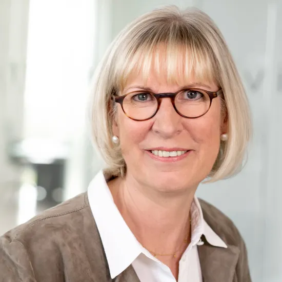 Profilfoto_Ernst_Carola