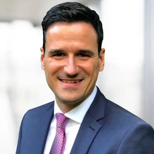 Profilfoto_Nawroth_Clemens.jpg Profilfoto_Nawroth_Clemens.jpg