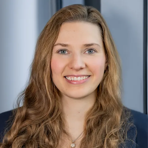 Profilfoto_Pesch_Madita.jpg Profilfoto_Pesch_Madita.jpg