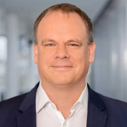 Profilfoto_Walkhoff_Bastian.jpg Profilfoto_Walkhoff_Bastian.jpg