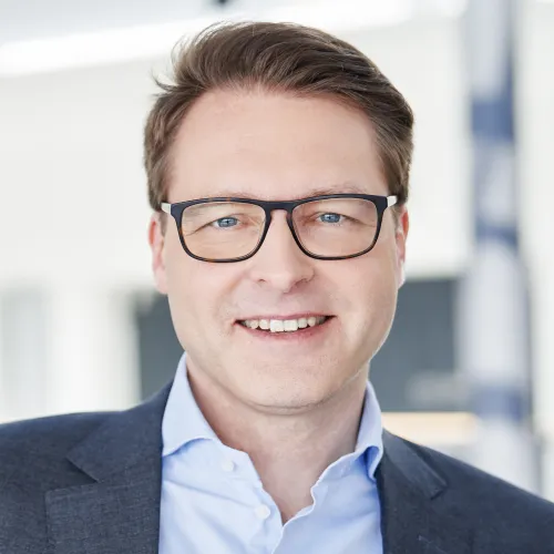 Profilfoto_Kuttig_Jens_4.jpg Profilfoto_Kuttig_Jens_4.jpg